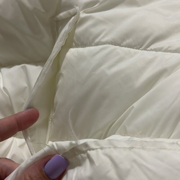 Vans X Deaton Chris Anthony Marshmallow White Puffer Jacket Unisex Size M NWT - Picture 4 of 11